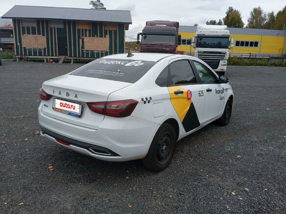 2023 Lada (ВАЗ) Vesta I Рестайлинг (NG), белый, 815100 рублей - вид 2