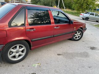 1994 Volvo 850, красный, 380000 рублей, вид 4