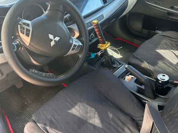 2007 Mitsubishi Lancer X, серебристый, 600000 рублей - вид 5