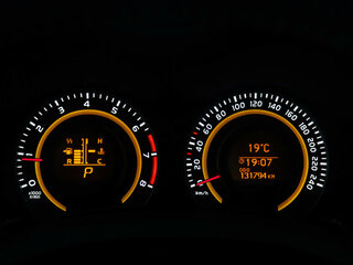 Toyota Auris I Рестайлинг