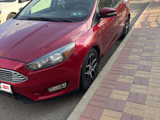 2017 Ford Focus III Рестайлинг, красный, 1059000 рублей, вид 1