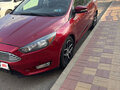 2017 Ford Focus III Рестайлинг, красный, 1059000 рублей