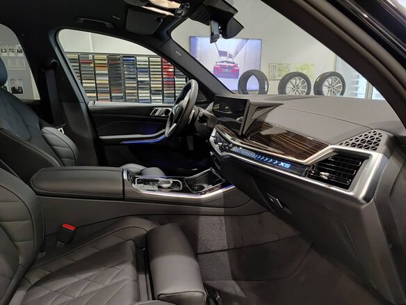 2025 BMW X5 30d IV (G05/G18) Рестайлинг, чёрный, 14200000 рублей - вид 10