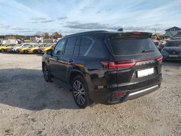 2025 Lexus LX 500d IV, белый, 17482000 рублей - вид 3