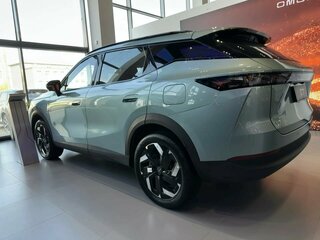 2026 Omoda C7, зелёный, 3299000 рублей, вид 2