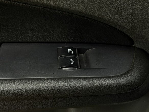 2006 Ford Focus II, чёрный, 379999 рублей - вид 17