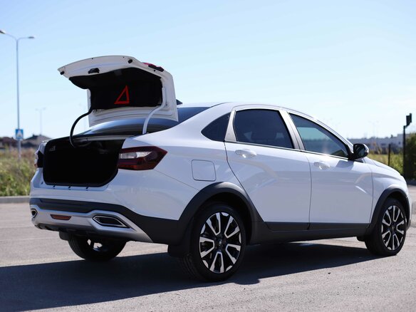 2024 Lada (ВАЗ) Vesta Cross I Рестайлинг (NG), белый - вид 19