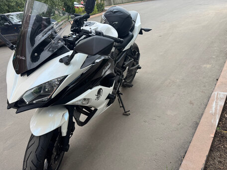 2017 Kawasaki ER-6F (Ninja 650R), белый, 700000 рублей, вид 5