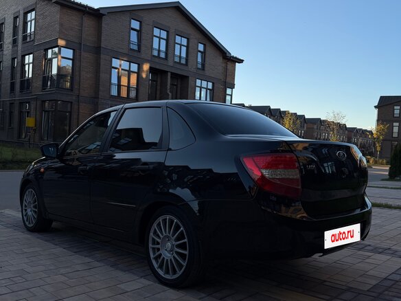 2016 Lada (ВАЗ) Granta I, чёрный, 600000 рублей - вид 5