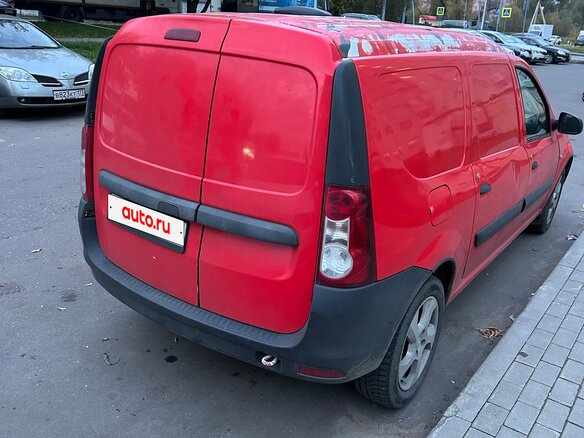 2016 Lada (ВАЗ) Largus I, красный, 375000 рублей - вид 4