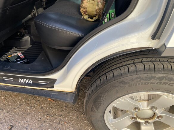 2013 Chevrolet Niva I Рестайлинг, белый, 535000 рублей - вид 12