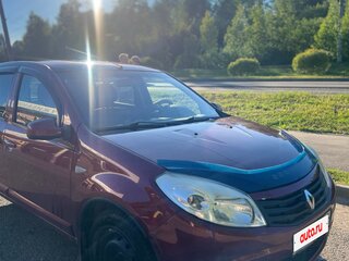 2011 Renault Sandero I, красный, 580000 рублей, вид 1