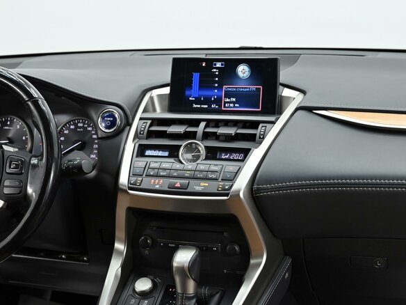 2016 Lexus NX 200 I, красный, 1985000 рублей - вид 8