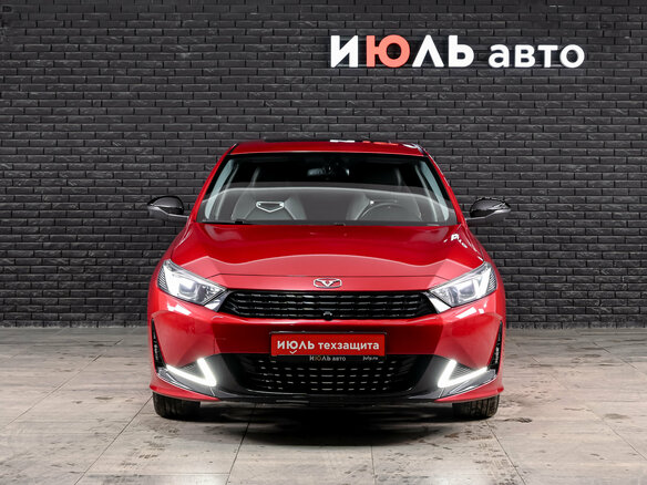2023 Kaiyi E5, красный, 1490000 рублей - вид 2
