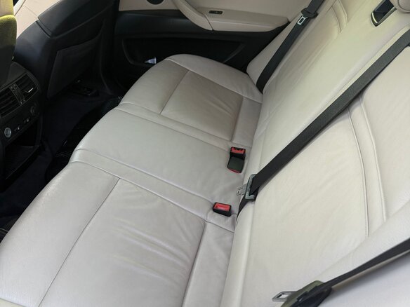 2011 BMW X5 35i II (E70) Рестайлинг, бежевый, 1650000 рублей - вид 9