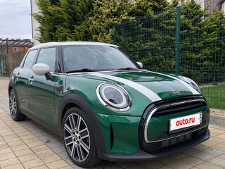 2021 Mini Hatch Cooper III (F55/F56) Рестайлинг 2, зелёный, 2700000 рублей, вид 3