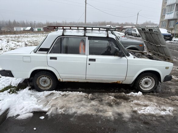2008 Lada (ВАЗ) 2107, белый, 150000 рублей - вид 2