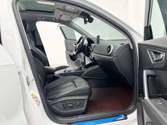 2023 Audi Q2 L 35 TFSI I Рестайлинг, белый, 1650000 рублей - вид 16