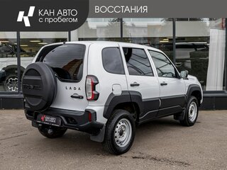 2024 Lada (ВАЗ) Niva Travel I, белый, 1073950 рублей, вид 3