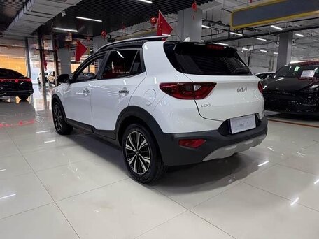 2023 Kia KX1, белый, 1490000 рублей, вид 3