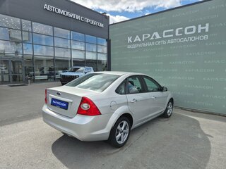 2010 Ford Focus II Рестайлинг, серый, 520000 рублей, вид 2