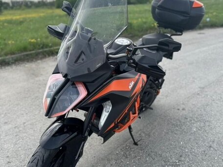 2019 KTM 1290 Super Duke GT, чёрный, 1230000 рублей, вид 3