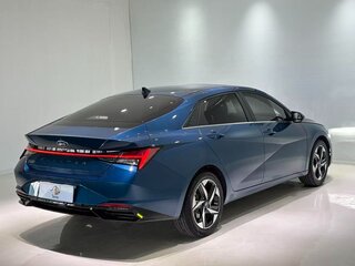 2023 Hyundai Elantra VII (CN7) Рестайлинг, синий, 1250000 рублей, вид 5