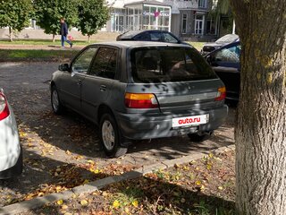 1993 Toyota Starlet IV (P80), серый, 135000 рублей, вид 5