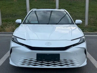 2026 Toyota Camry IX (XV80) China Market Рестайлинг, белый, 4283208 рублей, вид 3