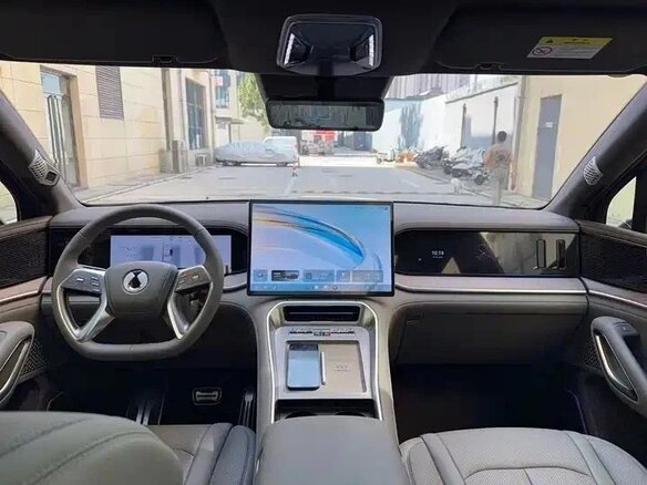 2026 Denza N9 46.9 kWh, зелёный, 11600000 рублей - вид 5