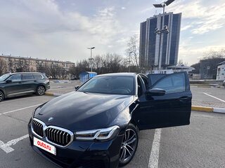 2021 BMW 5 серии 523d xDrive VII (G30/G31/G38) Рестайлинг, чёрный, 5820000 рублей, вид 2