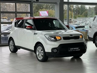 2019 Kia Soul II Рестайлинг, белый, 1595000 рублей, вид 1