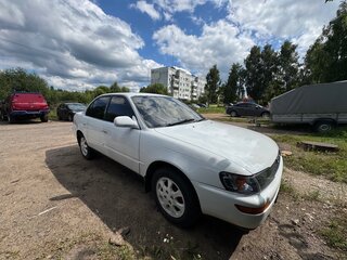 1991 Toyota Corolla VII (E100), белый, 200000 рублей, вид 1