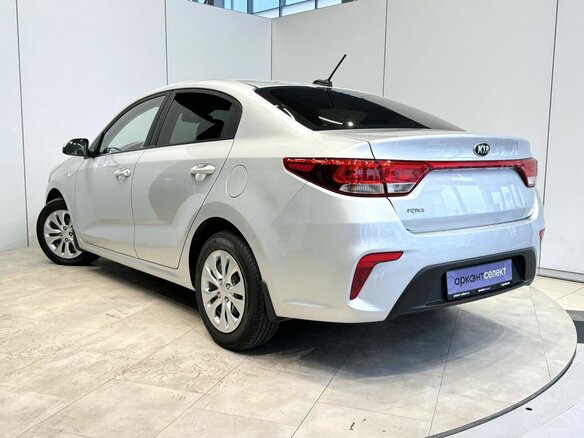 2017 Kia Rio IV, серебристый, 1299000 рублей - вид 7