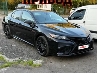 2022 Toyota Camry US Market VIII (XV70) Рестайлинг, чёрный, 2930000 рублей, вид 2