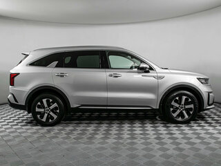 2023 Kia Sorento IV, серебристый, 3727000 рублей, вид 4