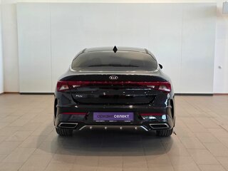 2021 Kia K5 III, чёрный, 2510000 рублей, вид 5
