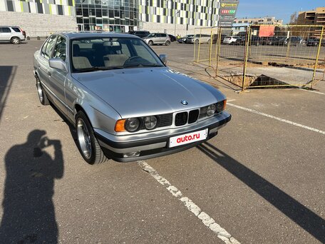 1992 BMW 5 серии 520i III (E34), серебристый, 750000 рублей, вид 4