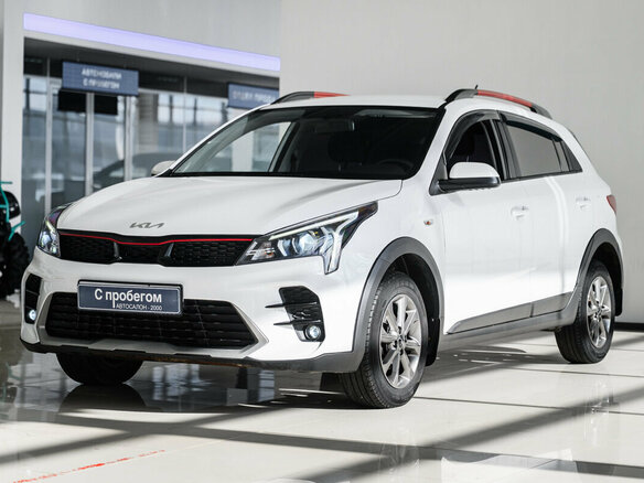 2022 Kia Rio X IV Рестайлинг, белый, 1850000 рублей