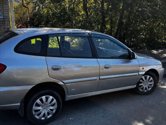2003 Kia Rio I Рестайлинг, серебристый, 180000 рублей - вид 5