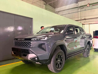 2026 Toyota Hilux IX, серый, 8000000 рублей, вид 1