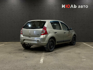 2011 Renault Sandero I, бежевый, 380000 рублей, вид 2