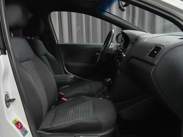 2012 Volkswagen Polo V, белый, 620000 рублей - вид 7