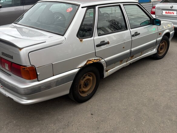 2004 Lada (ВАЗ) 2115, серебристый, 90000 рублей - вид 2