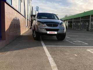 2008 SsangYong Kyron 5-speed I Рестайлинг, серебристый, 900000 рублей, вид 3