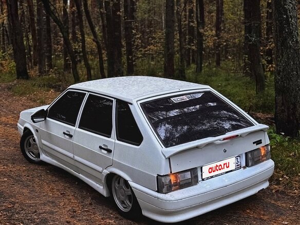 2005 Lada (ВАЗ) 2114, белый, 160000 рублей - вид 3