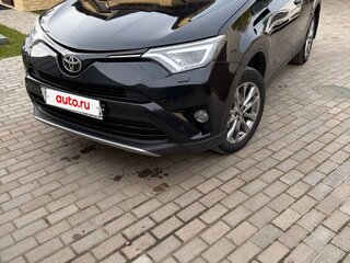 2017 Toyota RAV4 IV (XA40) Рестайлинг, чёрный, 2430000 рублей, вид 1
