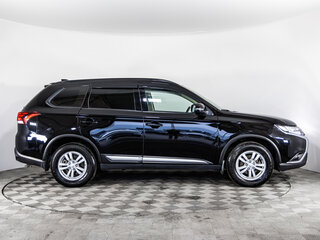 2021 Mitsubishi Outlander III Рестайлинг 3, чёрный, 2399000 рублей, вид 4