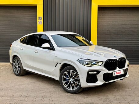 2020 BMW X6 40i III (G06), белый, 6250000 рублей, вид 1