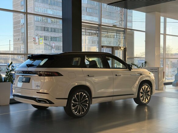 2026 Jaecoo J8, белый, 4645000 рублей - вид 5